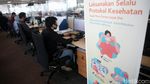 Melihat Aktivitas Perkantoran Jelang PSBB Total