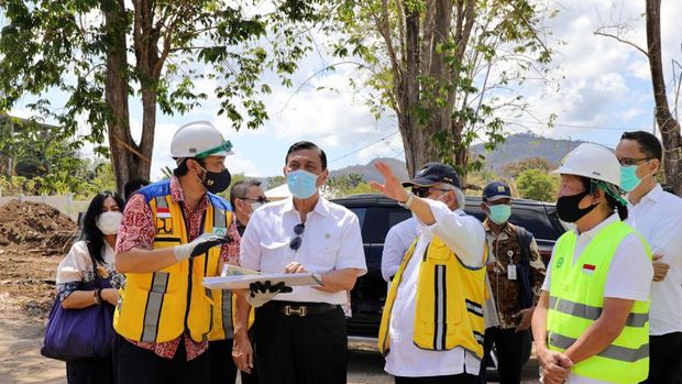 Menko Luhut Binsar Pandjaitan kunjungan ke Labuan Bajo