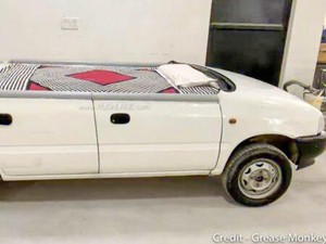 Tak Boleh Beredar di Jalan, Hatchback Tua Suzuki Ini Diubah Jadi Tempat Tidur