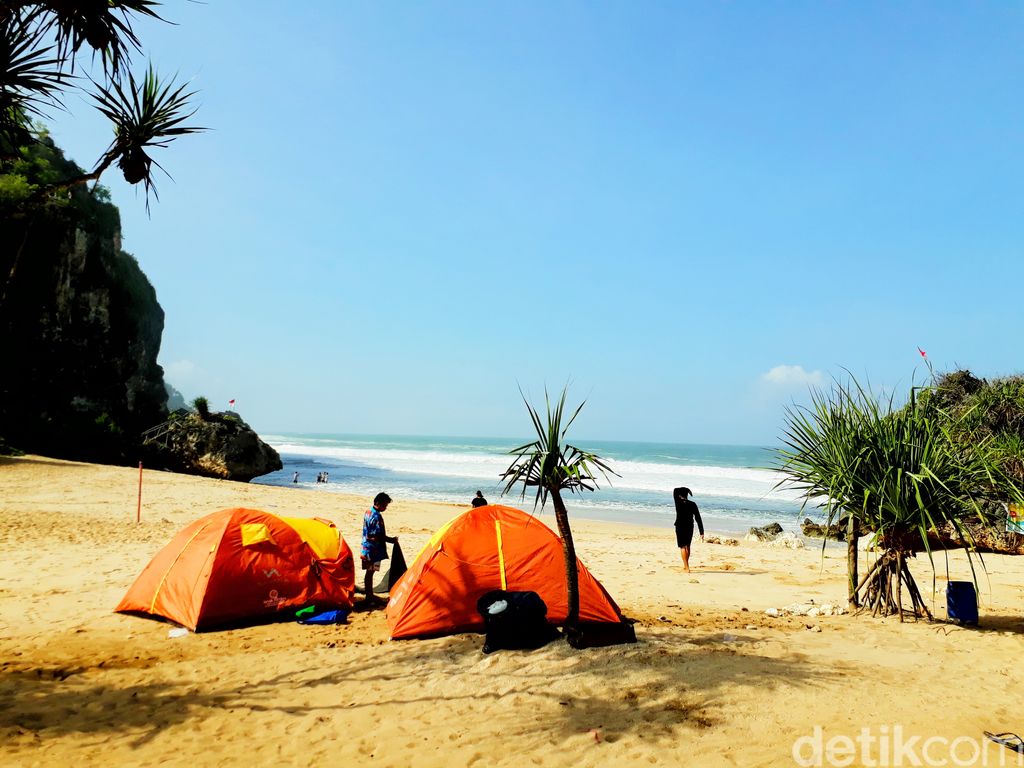 Pantai di Gunungkidul