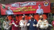 Dikendalikan Napi LP, 2 Pengedar 1,3 Kg Sabu Ditangkap di Jakbar