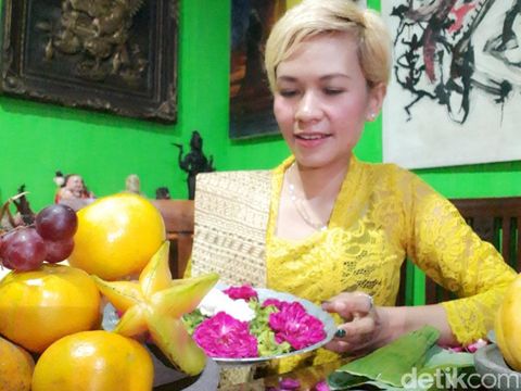 Praktisi spiritual Kota Blitar, Inda Vineyyajana