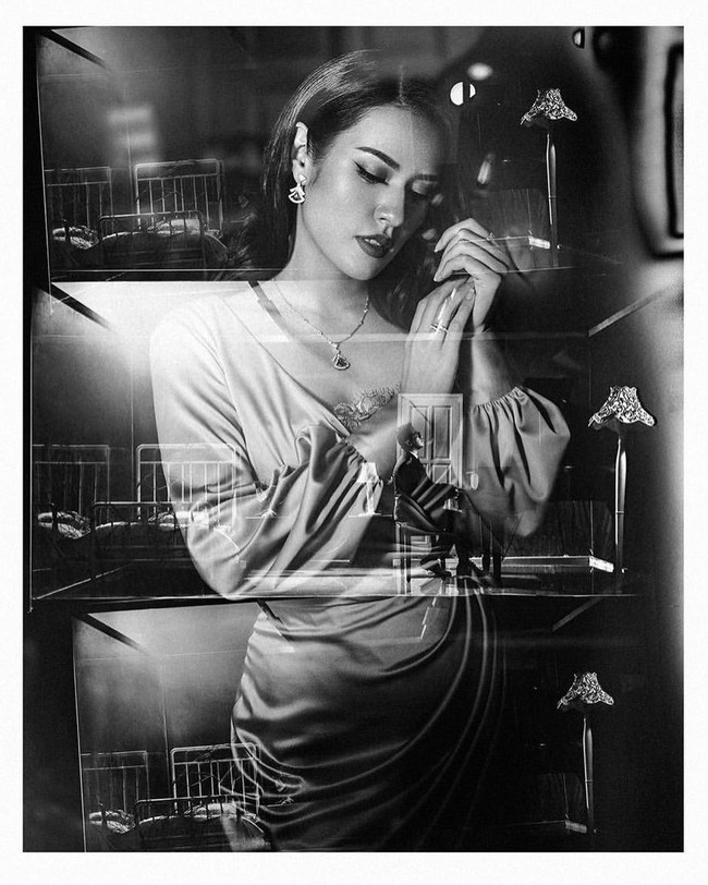 Raisa tampil elegan dalam video klip single terbarunya Bahasa Kalbu. Dalam video klip tersebut Raisa bergaya klasik bertema era 40-an. Foto: Instagram