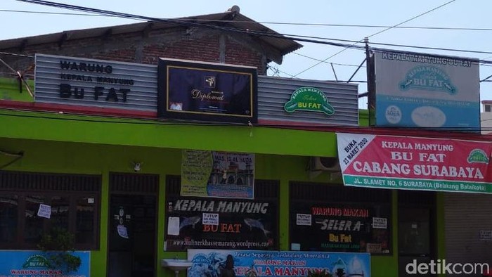 Rumah Makan Kepala Manyung Bu Fat di Kota Semarang Rumah Makan Kepala Manyung Bu Fat di Kota Semarang