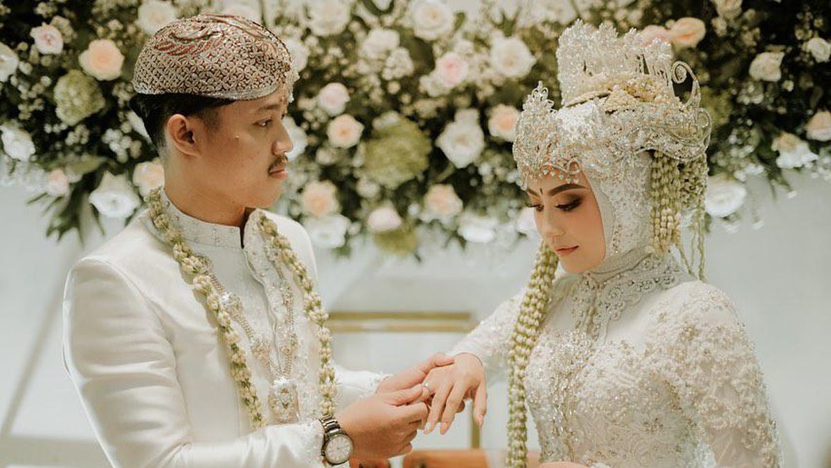 nikah secara agama adalah di malaysia