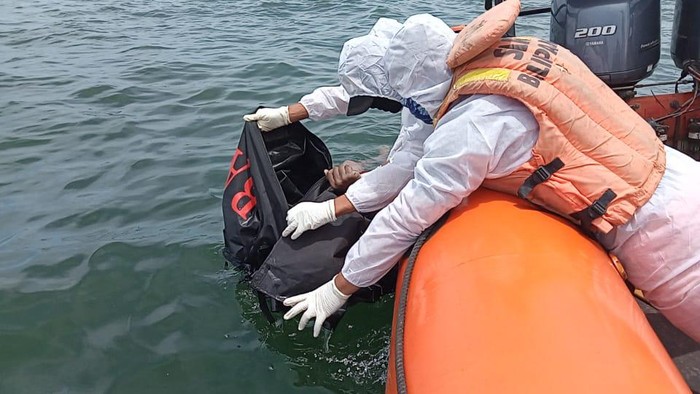 Tim SAR Temukan ABK Kapal Batu Bara yang Tenggelam di Perairan Kaltim