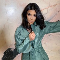 Perubahan gaya Kourtney setelah 14 tahun di 2020. Foto: Instagram