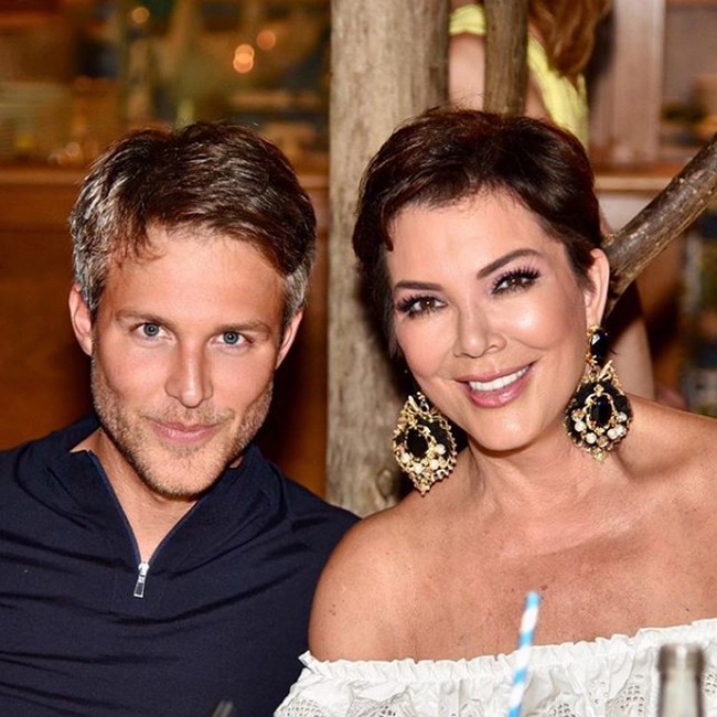 Kris Jenner tidak tampak menunjukkan perubahan yang terlalu drastis. Ini penampilannya di awal 2020. Foto: Instagram