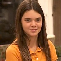 Kendall Jenner masih berusia 12 tahun saat bergabung dalam reality TV populer itu pada 2007. Foto: E!