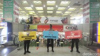 DKI Jakarta terus menyumbang angka positif Corona hingga ribuan pasien perharinya, hal tersebut salah satunya terjadi akibat kurangnya disiplin dalam protokol kesehatan.