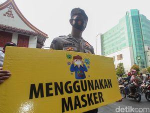 Aturan COVID-19 Makin Longgar, Siapa yang Setuju Lepas Masker?