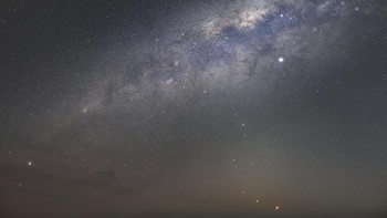 The Four Planets and the Moon karya Alice Fock Hang yang berusia 11 tahun memenangkan kategori Young Competition. Foto: Alice Fock Hang/Astronomy Photographer of the Year
