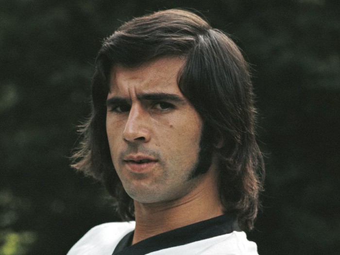 Gerd Mueller LONDON, ENGLAND - JANUARY 01: A portrait of West Germany striker Gerd Muller pictured circa 1972 in England, United Kingdom. (Photo by Don Morley/Allsport/Getty Images/Hulton Archive)