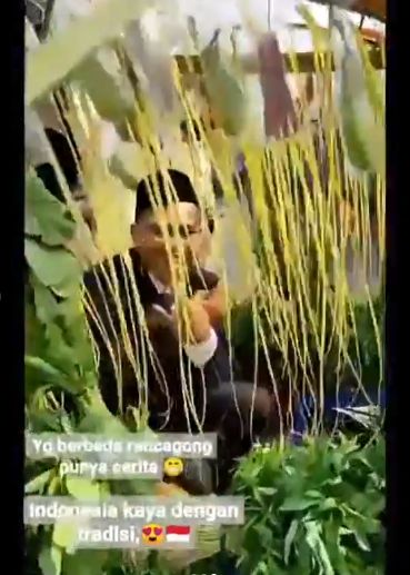 Gerobak Sayur Disulap Jadi Kendaraan Iring-iringan Pengantin