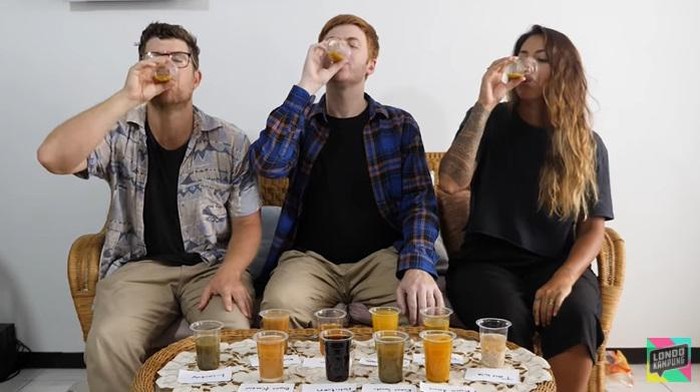 jamu Orang Asing Coba Minum Jamu