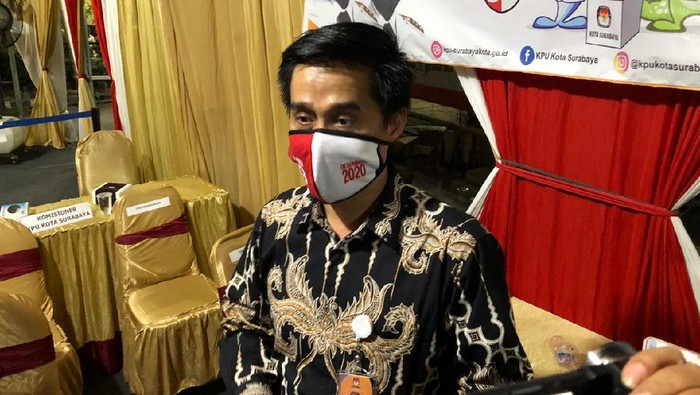 Ketua KPU Surabaya Nur Syamsi