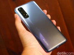 Unboxing Realme 7, Calon Ponsel Rp 3 Jutaan yang Dilengkapi NFC
