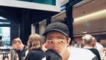 10 Potret Kulineran RapMon BTS yang Hobi Ngopi