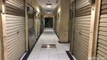 Tempat Baru Pedagang Pasar Gembrong yang Sepi Pembeli
