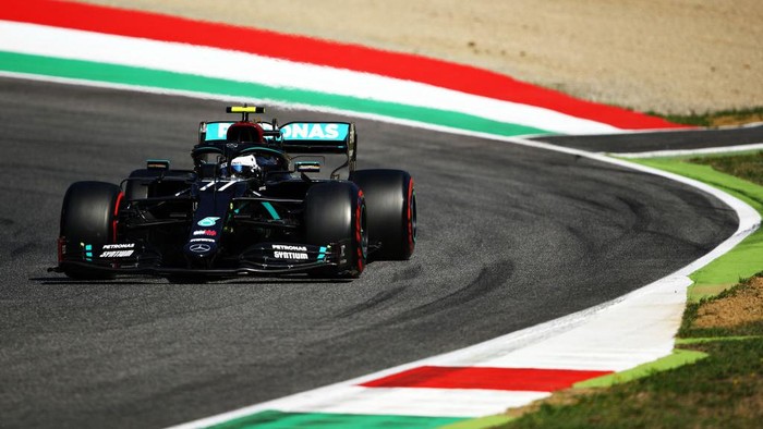 SCARPERIA, ITALY - SEPTEMBER 12: Valtteri Bottas of Finland driving the (77) Mercedes AMG Petronas F1 Team Mercedes W11 during final practice ahead of the F1 Grand Prix of Tuscany at Mugello Circuit on September 12, 2020 in Scarperia, Italy. (Photo by Bryn Lennon/Getty Images)