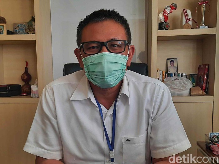 Wakil Sekertaris Gugus Tugas Percepatan Penanganan COVID-19 Kota Surabaya Irvan Widyanto