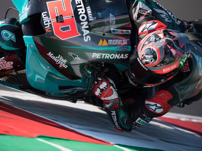 Fabio Quartararo MISANO ADRIATICO, ITALY - SEPTEMBER 12: Fabio Quartararo of France and Petronas Yamaha SRT rounds the bend during the MotoGP Of San Marino - Qualifying at Misano World Circuit on September 12, 2020 in Misano Adriatico, Italy. (Photo by Mirco Lazzari gp/Getty Images)