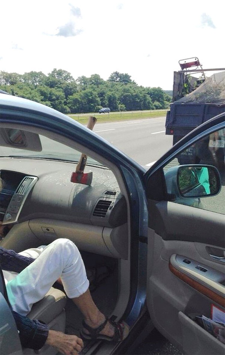 fotoinet beruntung dari sial dan maut