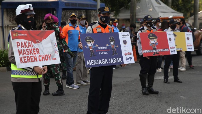 10 titik kawasan khusus pesepeda ditiadakan mulai pagi ini. Kebijakan itu dikeluarkan sebagai tindak lanjut atas penerapan kembali PSBB secara ketat di Jakarta.