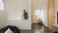 Rumah ini didesain oleh tiga orang, yaitu Muhammad Egha, Hezby Ryandi, dan Fahmy Desrizal. Istimewa/Dok. Fernando Gomulya via Delution.co.id.