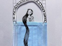 Seniman Ini Sulap Masker Jadi Karya Seni Kreatif