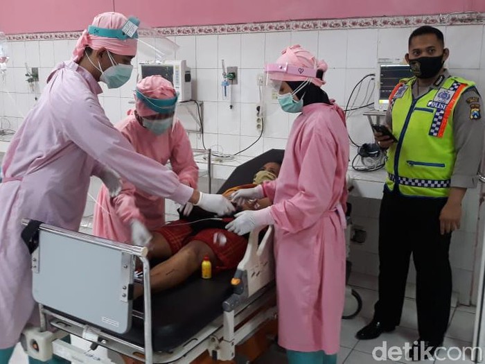 Suami di Jombang Tega Tusuk Istri Pakai Pisau Dapur, Lalu Coba Bunuh Diri
