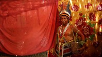 Suku Tembe adalah cabang barat dari etnis Tenetehara yang berlokasi di wilayah Adat Alto Rio Guatama di tepi barat negara bagian Para.