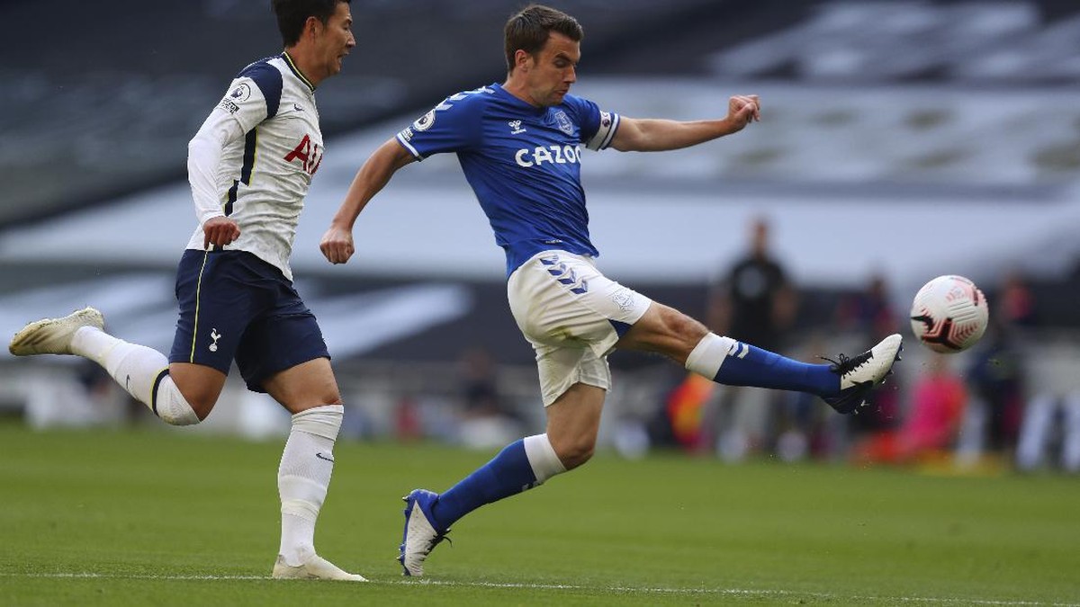 Tottenham Hotspur vs Everton masih 0-0 di babak pertama pertandingan Liga Inggris 2020/2021, Minggu (13/9). (Foto: Cath Ivill/Pool via AP)