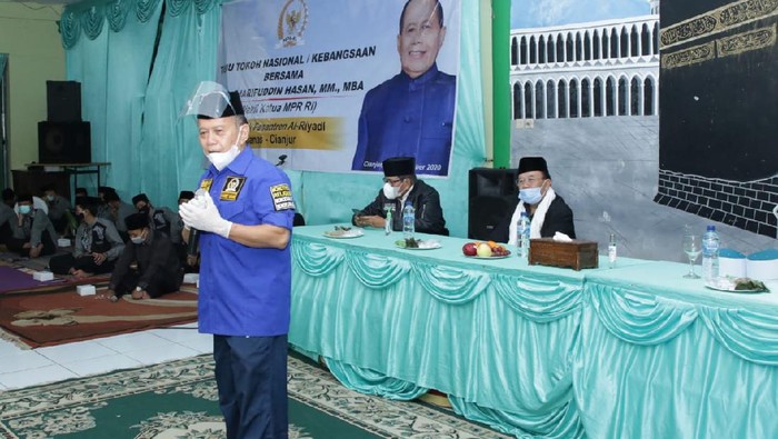 Wakil Ketua MPR Syarief Hasan