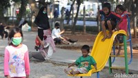 Untuk diketahui, Pemprov DKI Jakarta kembali akan menerapkan status PSBB total di Ibu Kota. Karena itu, pagi ini Pemprov DKI meniadakan kawasan khusus pesepeda.
