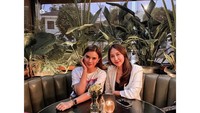 Selain itu masih banyak pose-pose Audi Marissa saat kulineran seru. Tidak hanya bersama Anthony Xi, juga bersama dengan teman-temannya saat liburan bersama. Foto: Instagram @audimarissa