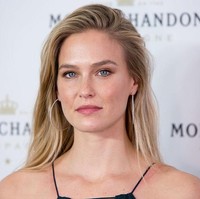 Dunia akting juga sempat dijajal ibu tiga anak ini dengan membintangi beberapa judul film dan acara TV. Foto: Getty Images