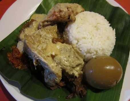 Nasi Gudeg & Liwet Cah Solo