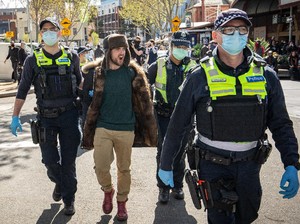 Tak Mau Divaksin, Puluhan Polisi Australia Terancam Dipecat