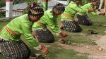 Foto: Desa Adat Liang Ndara dan Sambutan Tuak