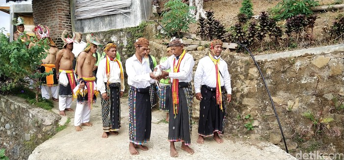 Desa Adat Liang Ndara
