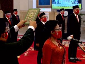 Sah! Jokowi Lantik 12 Duta Besar LBBP di Istana Negara