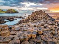 5 Fakta Giants Causeway Deretan Batuan Unik di Irlandia