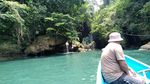 Foto: Berani Lompat dari Atas Batu Payung Pangandaran?
