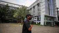 Pemerintah Kabupaten Tangerang menjadikan Hotel Yasmin menjadi rumah singgah bagi pasien OTG (orang tanpa gejala) COVID-19 akibat terjadinya lonjakan kasus COVID-19 di Kabupaten Tangerang dan perubahan status Kabupaten Tangerang menjadi zona merah.
