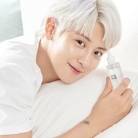 Personel EXO Chanyeol masuk dalam daftar idol KPop dengan bayaran endorse termahal. Dengan followers lebih dari 22 juta, harga endorse Chanyeol EXO per potingan di Instagramnya @real__pcy mencapai  US$ 147,000 atau Rp 2,2 miliaran. Foto: Dok. Instagram