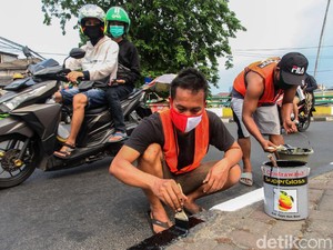 3 Ribu Orang Langgar Aturan Masker di Hari Pertama PSBB Ketat DKI