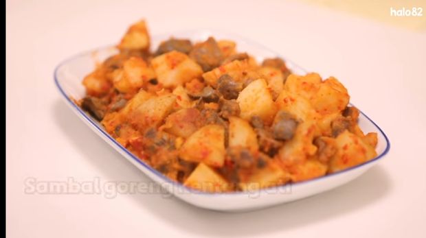 jin hyuk masak sambal goreng ati
