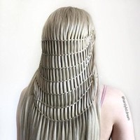 Milena mengatakan kepada Metro bahwa dia mulai belajar mengepang rambut dari YouTube. Setelah melihatnya, dia lalu memperagakannya sendiri. Foto: Instagram @hairstylist.dream