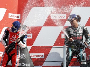 Ular-ular Peliharaan Rossi Menggigit di MotoGP San Marino